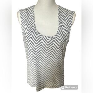 Athleta white and blue geometric designed scoop neck tank top.